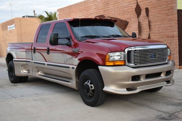 2001 Ford F-350 · Lariat - Main Photo