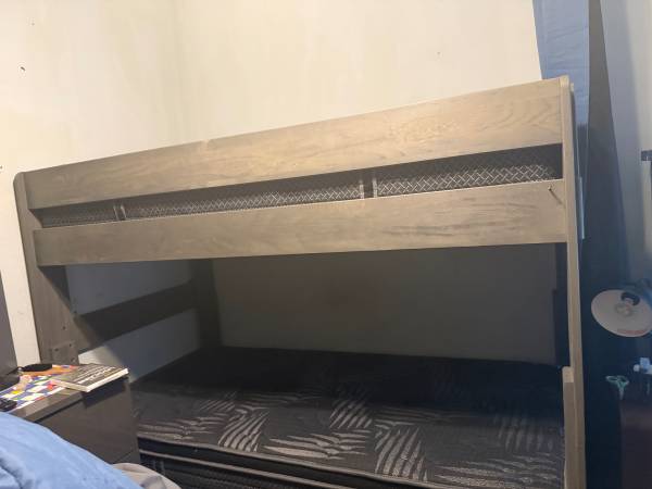 Bunk beds 1