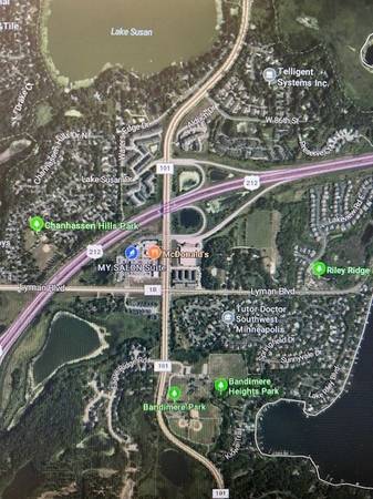 OUTSIDE BOAT STORAGE AVAILABLE 1