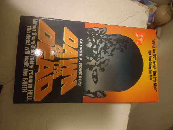 DAWN OF THE DEAD VHS 1