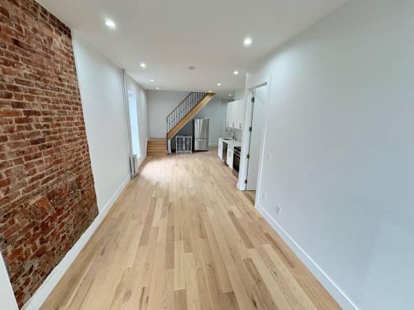$9,500 / 7br - Luxury 7 Bedroom, 3 Full Bathroom Duplex with Laundry in Unit (Bedford Stuyvesant)63809042152961120