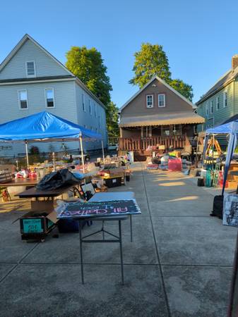 Yard sale photo