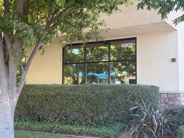 $4,500 / 6000ft2 - For Lease 6000 sq ft Unit (Modesto)63970444315138124