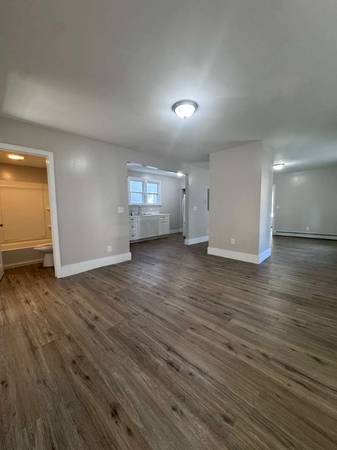 $2275.00 / 3br - 1199ft2 - 3Brm | 1 BTH | In-Unit Laundry | Off-Street Parking | $227563931787570947121