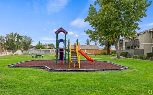 $1,650 / 1br - 660ft2 - APPLICATION FEES WAIVED LIMITED TIME (Turlock)63970303196674123