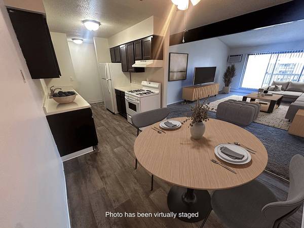 $1,664 / 2 habitaciones - 1069 pies cuadrados - ¡ACTUALIZADO! ¡EXCELENTES COMODIDADES! ¡EXCELENTE UBICACIÓN! ¡UNIDADES DE APARTAMENTOS INCREÍBLES!63868701618435120