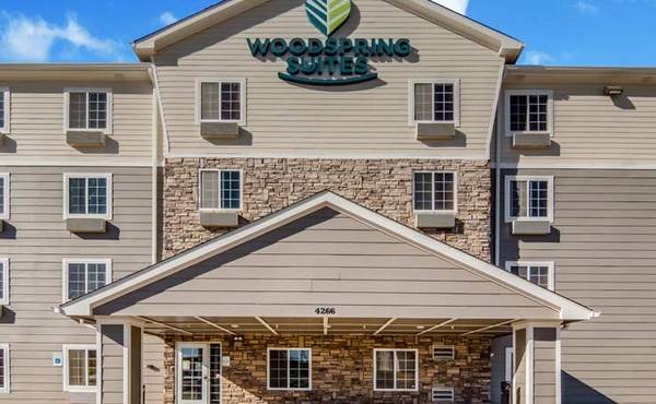 The Amenities You Deserve at Rates You'll Love 1