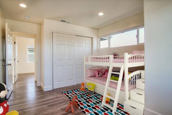 $4,205 / 3br - 1401ft2 - ¡Nuevo! Adosado de 3 dormitorios y 2.5 baños con garaje para 2 coches! (watsonville)64055523159171123