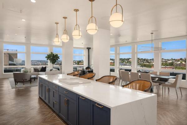 $2,373 / 1br - 618ft2 - A/C, See our photos, Conference and meeting rooms (Capitol Hill, First Hill, Seattle)63808059401731122