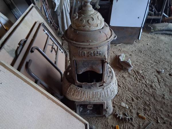 Potbelly wood stove 1
