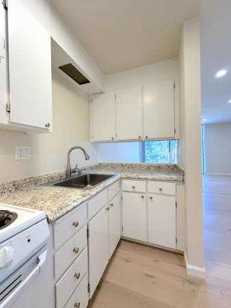 $1,725 / 500ft2 - ¡Recorrido en video! ¡Sin comisión de corredor! ¡Estacionamiento! ¡Enorme! Ubicación Lake Merritt (oakland lake merritt / grand)63889098758785121