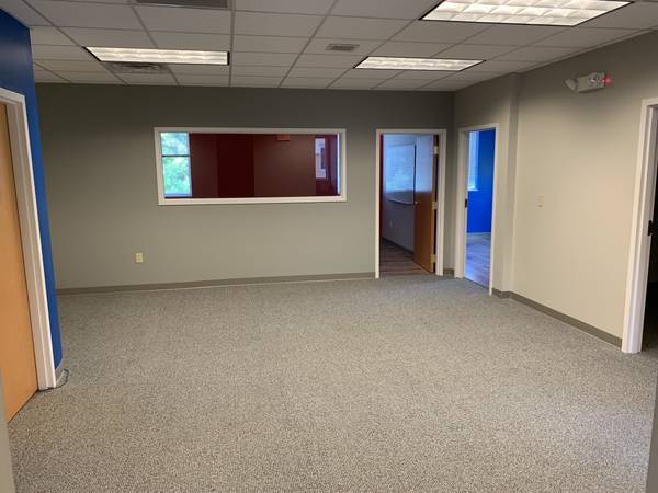 $1 / 1ft2 - Oficinas en Science Park Road - De 250SF a 3,000SF - Disponibilidad Inmediata (Science Park Road)64145534017539121