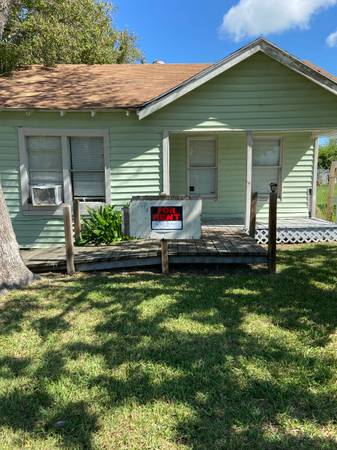 $850 / 1br - 700ft2 - House for rent. $850 month / $400 dep (Ingleside)64036536825345124