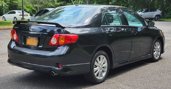 2010 Toyota Corolla S ¡Un favorito estadounidense! - $8.527 (Harrison)63470771287553122