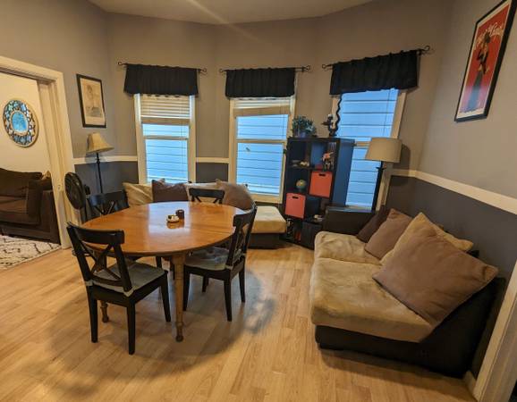 $925 / 4br - Heart of Midtown Room for Rent (Sacramento)64043493636739122