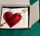 💓1996 Collectible Avon Hearts Afire Pin (Red) 1
