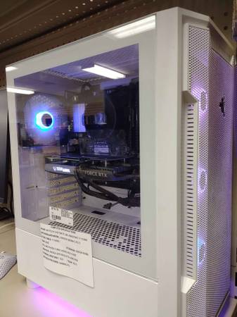Skytech Custom RGB Computer (11109351) 1