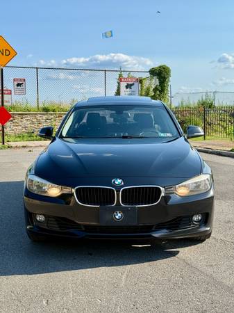 Título limpio en mano! BMW 328 xDrive 2015 - $6,000 (Brooklyn)63654712883715121
