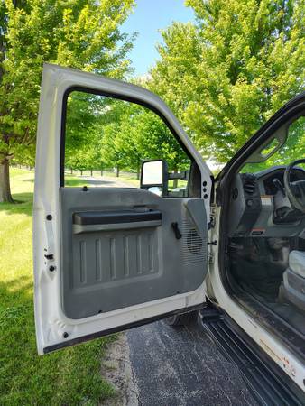 2015 Ford F450 36' Altec - Photo 11