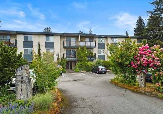 $1,740 / 2br - N. Seattle Top Floor 2Bed/1Bath - 2 Weeks Free (Shoreline)63659728931201120