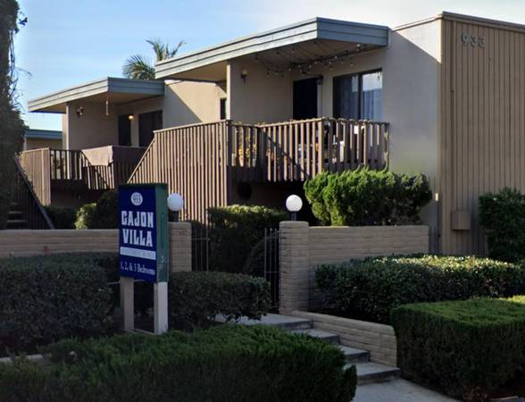 $2,050 / 1br - Comfortable One Bed - Downtown El Cajon Events - Walk-In Closets (Peach Avenue / El Cajon)63657260581377124