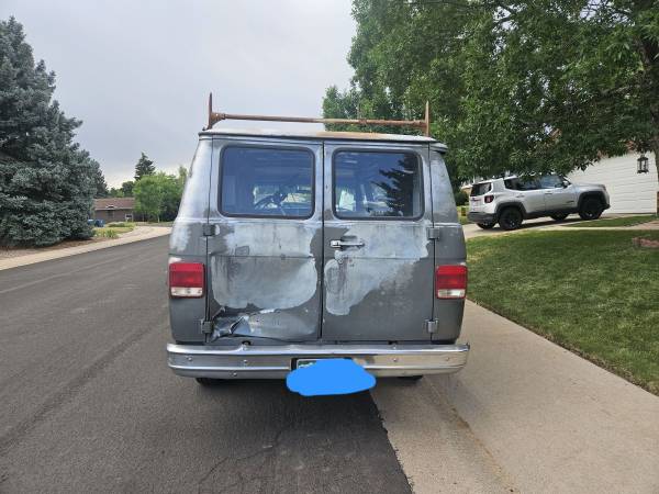 CHEVY CARGO VAN 1989 G30 SERIES UGLY, BUT A BEAST!!! - $4,000 (Littleton)63621873998211120