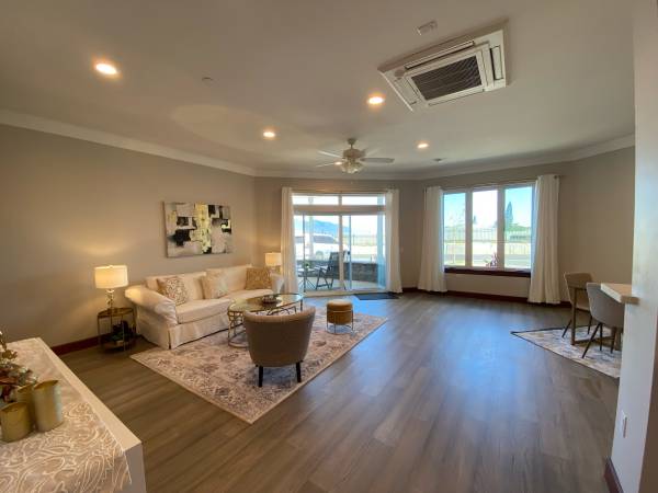 $5,000 / 2br - 1800ft2 - Adosado nuevo al otro lado de la playa con vistas al océano (Kihei)63686673169153121