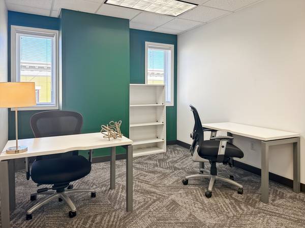 Office space available with full support services 1