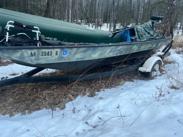 Jon boat + trailer 1
