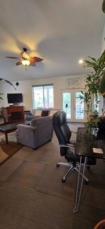 Furnished Studio- seasonal- all utilites 1