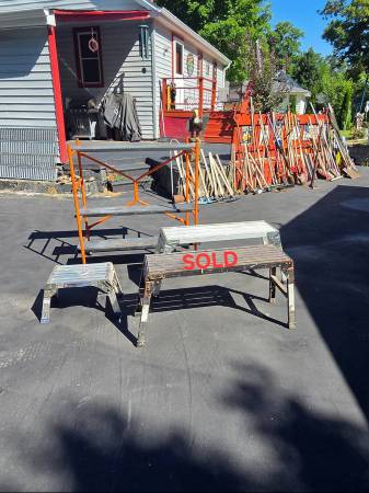 Painters Platform or Rolling Scaffold 1