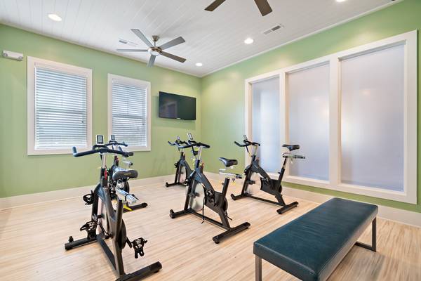 $1,368 / 1br - 🏡 Now Leasing: Unit 53-301 – Third-Floor 1-Bedroom 1-Bathroom (Weaverville)64029207973123124