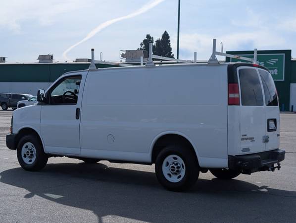 Camioneta GMC Savana 2500 2011 - $7,777 (FAM Vans Inc)63613112149763124