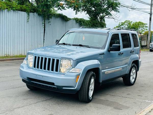 2012 Jeep Liberty 4WD Sport Clean Title 47 Records - $4,950 (Brooklyn)63470615402241122