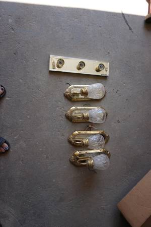 4 Brass Wall Sconces Plus 3 Bulb Bar Light Mirrored Bathroom Lites 1