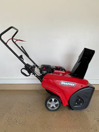 Snapper Snow Blower 1