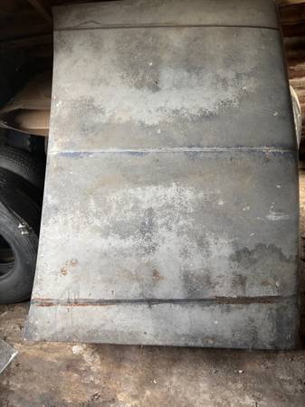 Chevrolet Hood 1