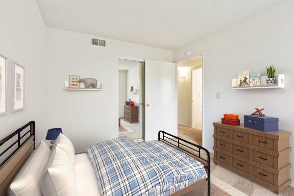 $1,785 / 2br - 970ft2 - Two Swimming Pools With Hot Spa, HVAC With Digital Thermostat Control64021481574402124