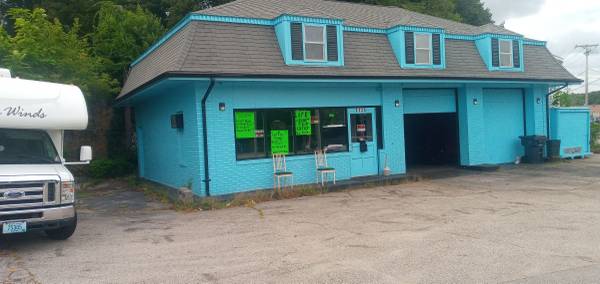 $319,000 owner financed @ 7% 1