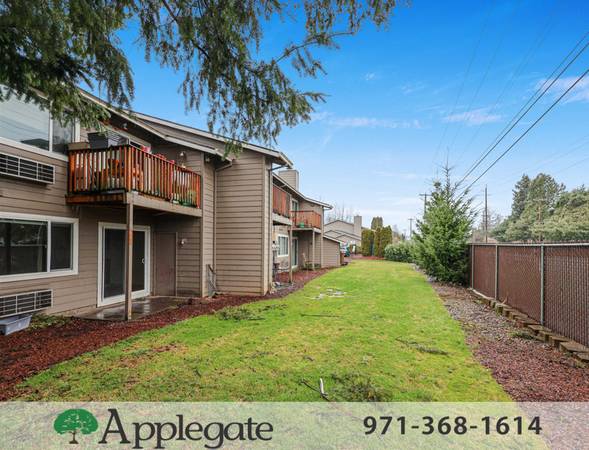 $1,295 / 1br - Easy Access to The MAX + Availability 24 Hours - One Bed (SE Portland)63867269298819120