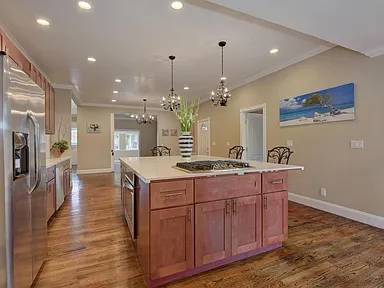 $850 / 1br - 1-bedroom, 1-bath apartment in the heart of Nob Hill! (nob hill)64000749079810120