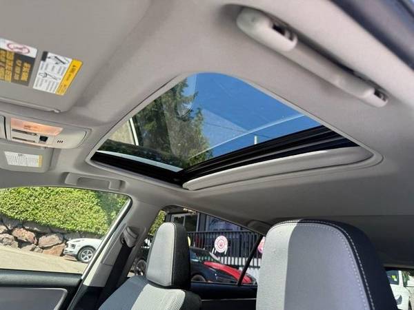 2018 Toyota RAV4 Hybrid XLE - $22,995 (+ Sports Cars International)63470587402881124