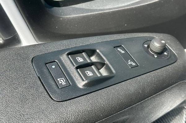 2025 RAM ProMaster - Photo 13