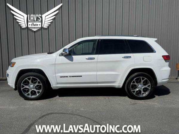 2020 Jeep Grand Cherokee Overland 4WD 1