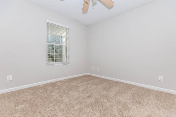 $1,983 / 1br - 767ft2 - Clubhouse, Dishwasher, Microwave (8017 Ashberry Ln, Pasadena, MD)63694464761987122