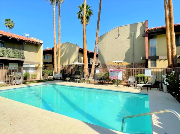 $1,895 / 2br - Old Town La Quinta 2 Bedroom Townhome Remodeled (La Quinta, Bermuda Dunes, Palm Desert)63668370986627122