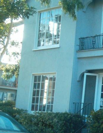 $1,845 / 1br - 1000ft2 - STUDIO CITY - 1 bedroom 1 bath-must pre-qualify (studio city)63998153240578124