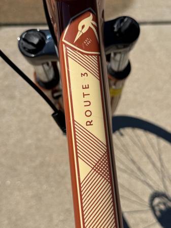 2021 Raleigh Route 3 Hybrid Bike - LG frame 1