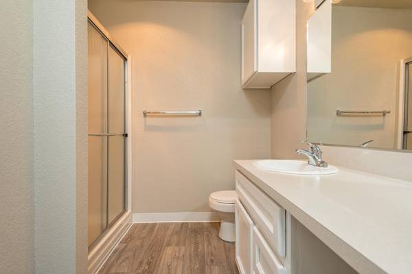 $2,176 / 3br - 1217ft2 - Your dream 3 bed, 2 bath is closer than you think! Call now! (Eugene)63373544220419124