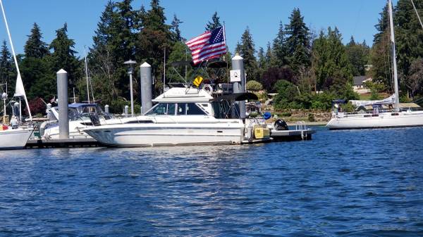 SeaRay sedan bridge 340 1